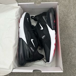Nike Air Max 270. New Never worn. Size 14  Black